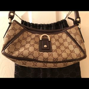 Gucci purse